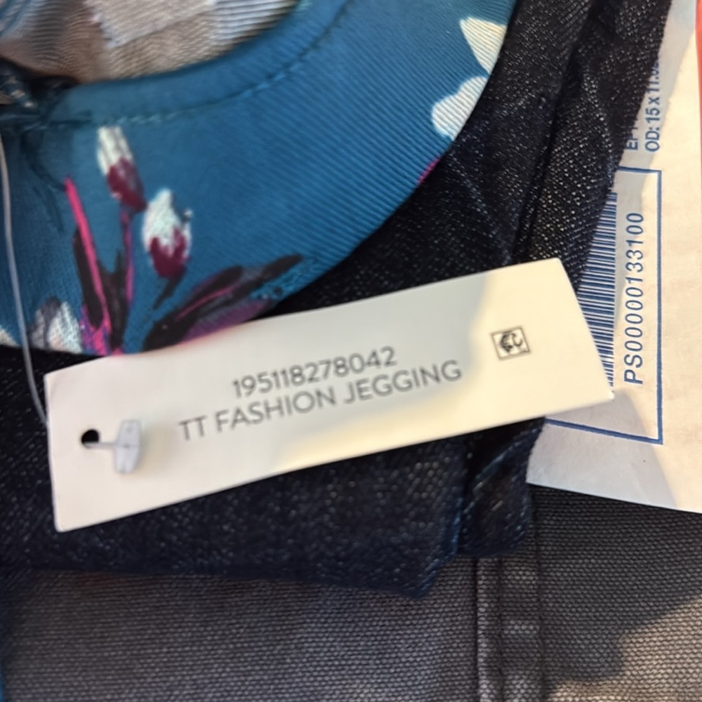 Time and Tru Teal Floral Leggings New With Tags Size XS (02) - Picture 13 of 13